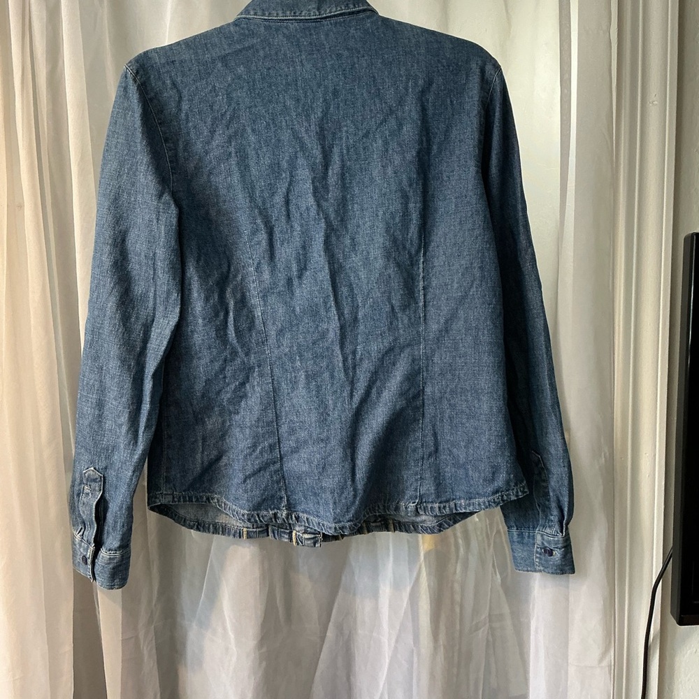 Emma James size 10 Denim Ruffle Button-Up Shirt. - Picture 4 of 4